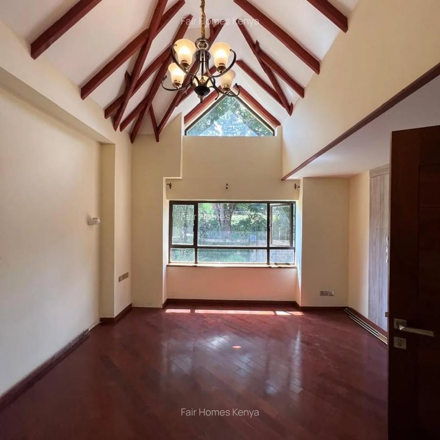 5 Bed Townhouse with En Suite at Convent Drive - 12