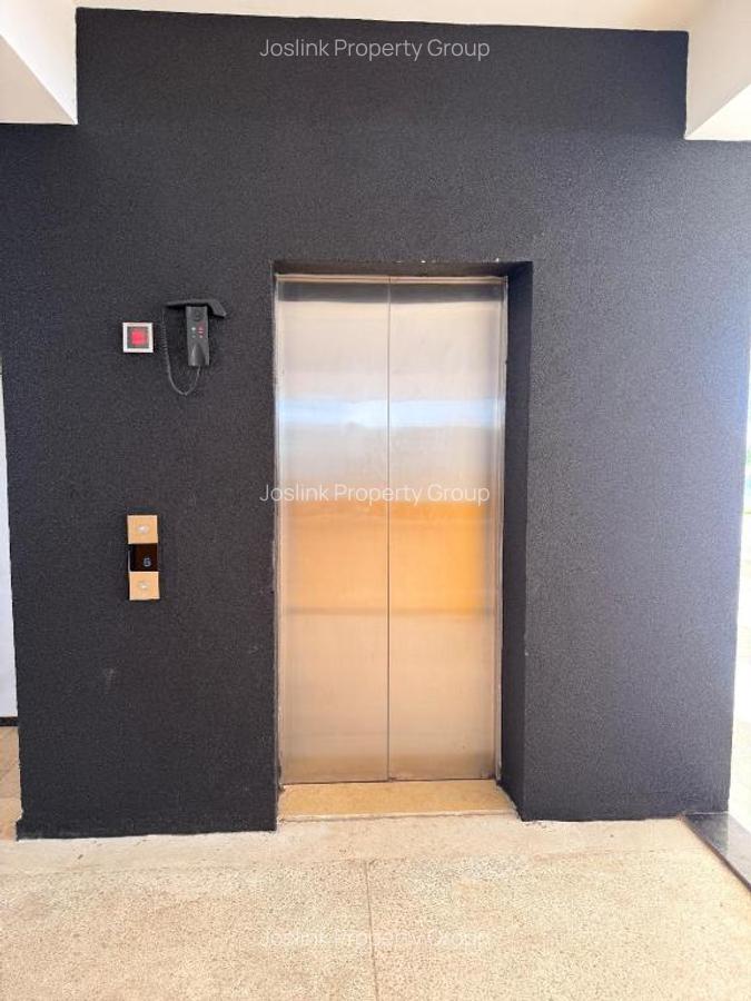 2 Bed Apartment with Swimming Pool at Central - 16