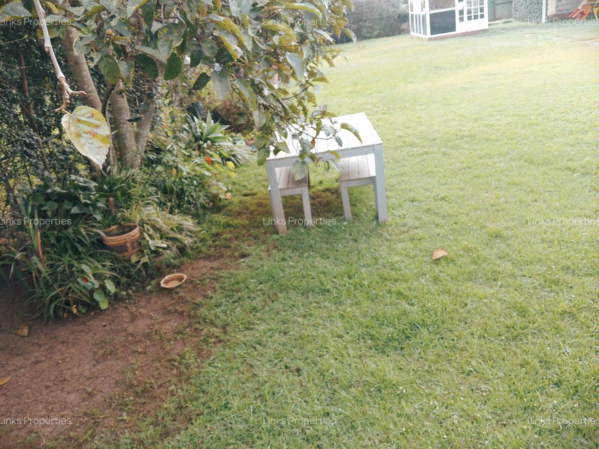 1 Bed House with En Suite at Karen - 3