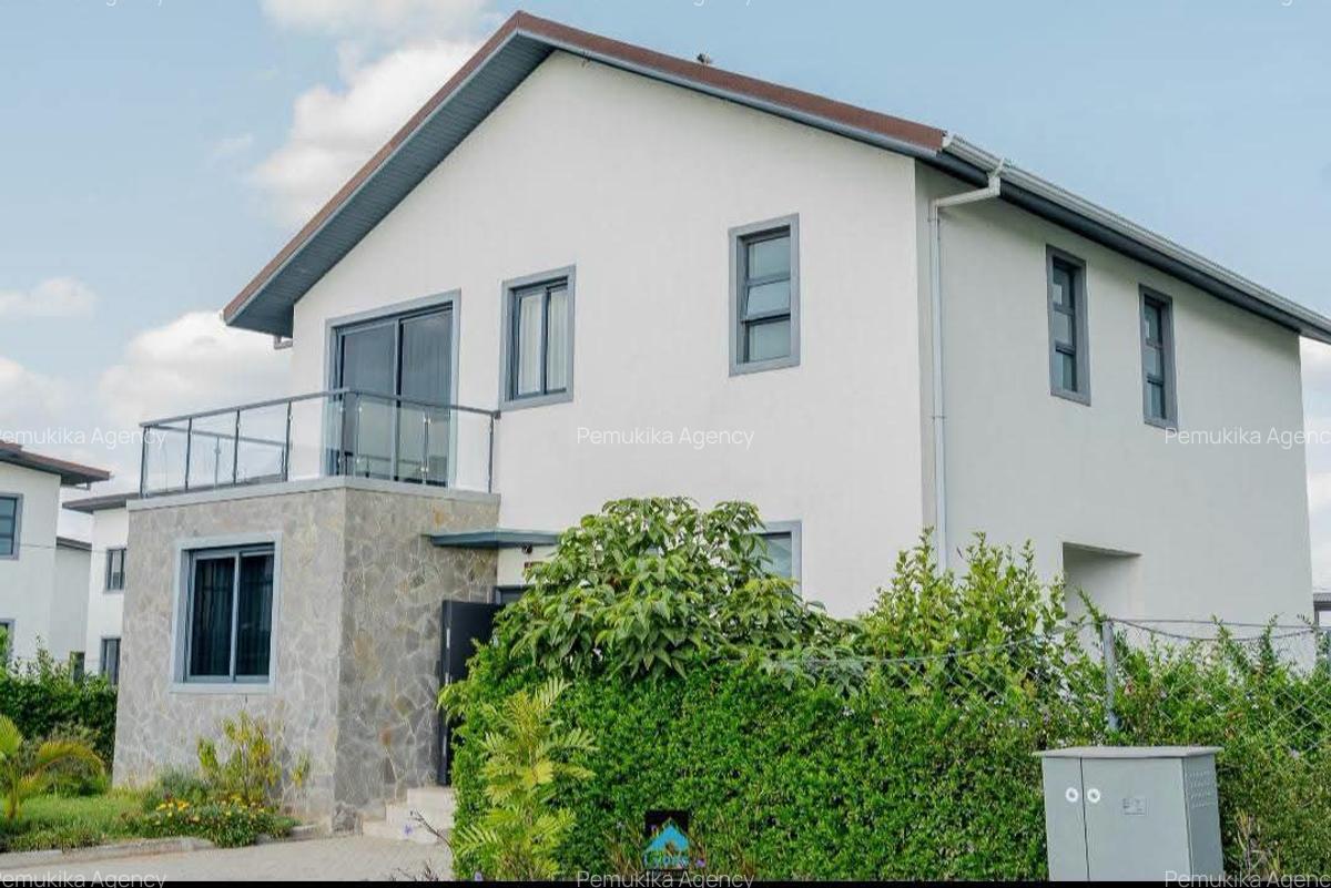 4 Bed Townhouse with En Suite in Ongata Rongai - 4