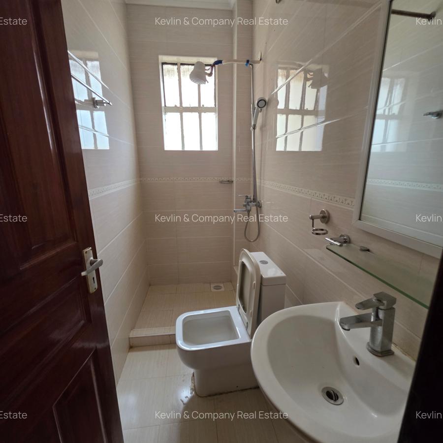 3 Bed Apartment with En Suite in Lavington - 17