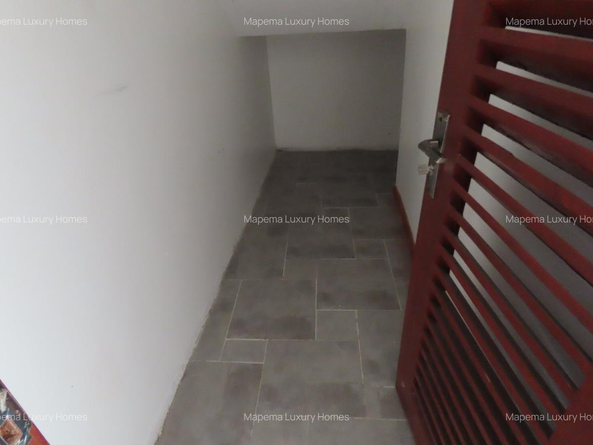 4 Bed House with En Suite at Silanga Road - 12