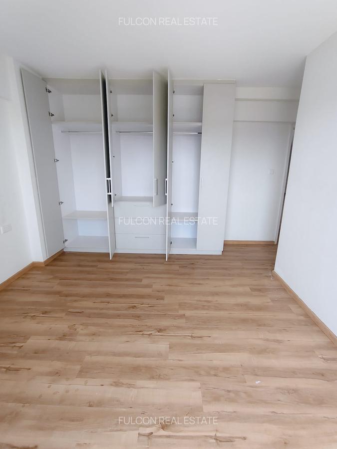 3 Bed Apartment with En Suite in Garden Estate - 11