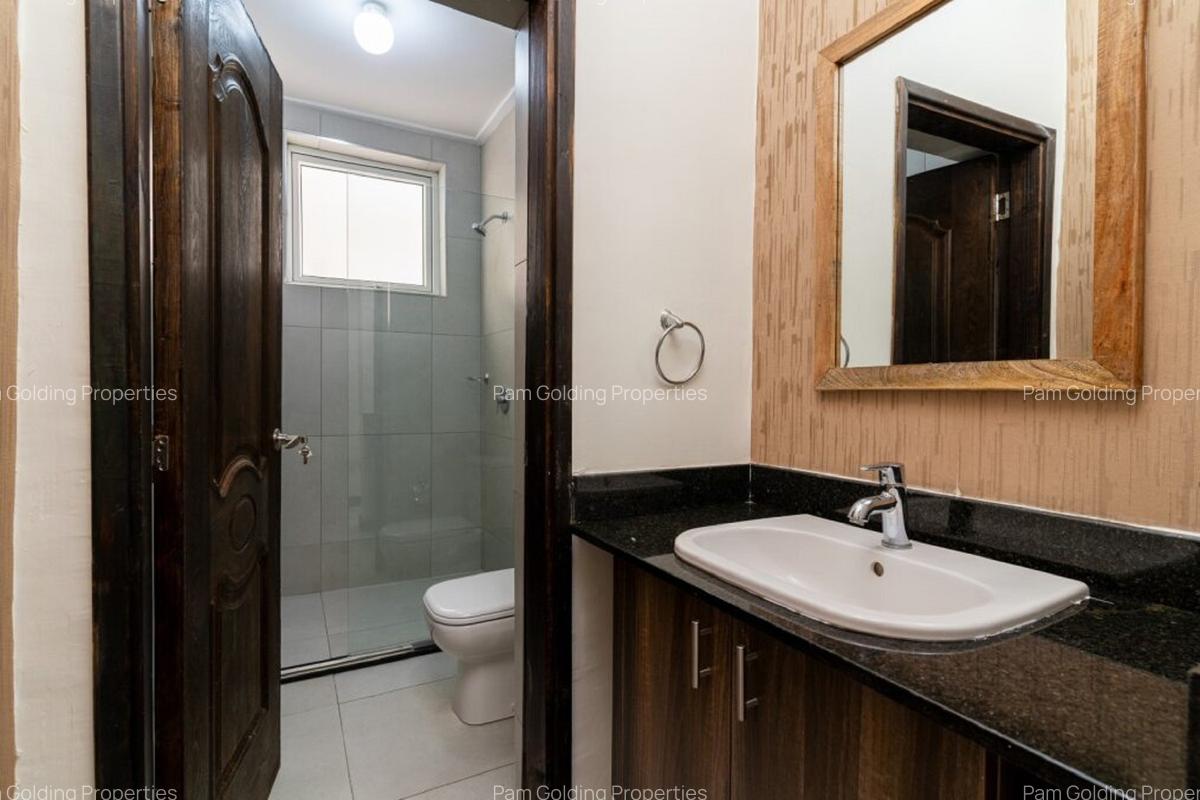 2 Bed Apartment with En Suite at Chady Road - 11