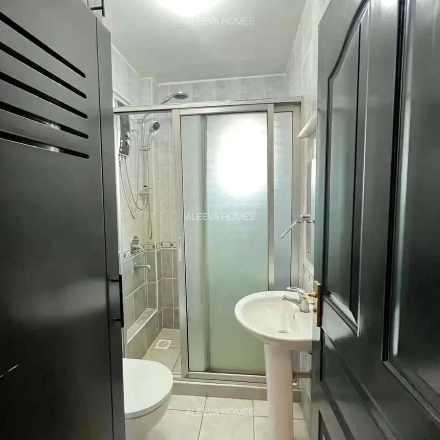 3 Bed Apartment with En Suite in Lavington - 16