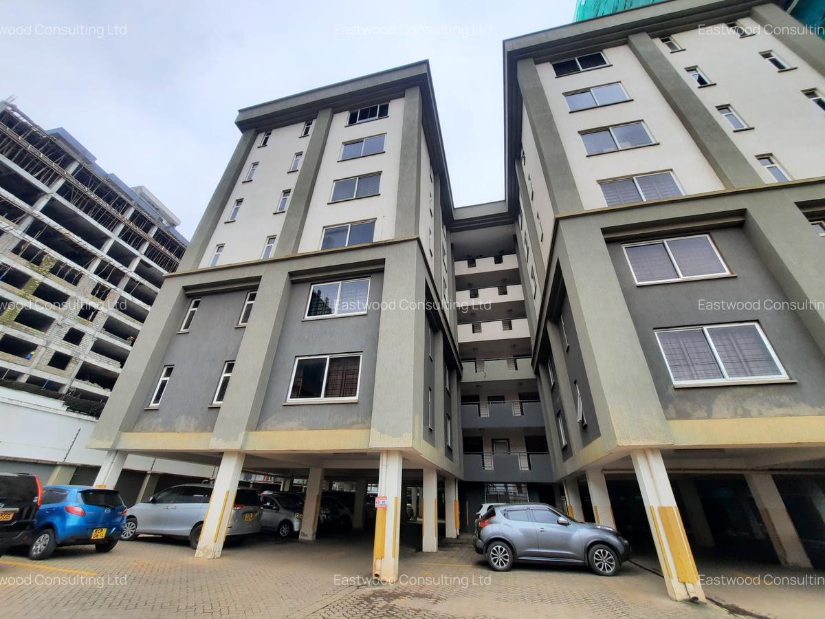 4 Bed Apartment with En Suite at Third Parklands - 1