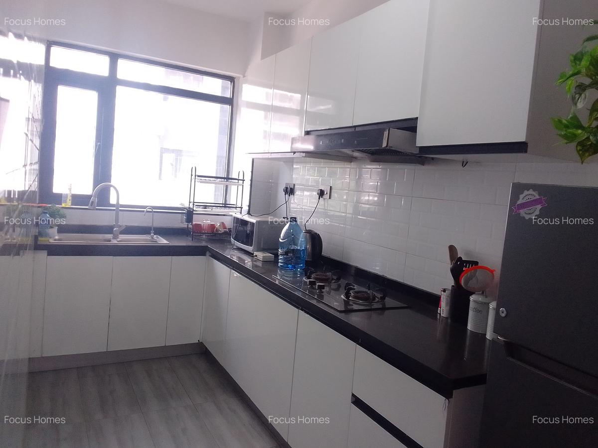 Serviced 2 Bed Apartment with En Suite in Kilimani - 16