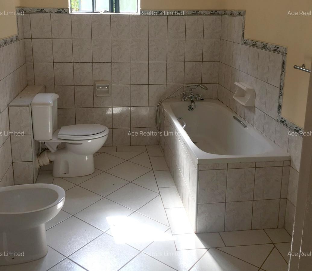 4 Bed House with En Suite at Runda Groove - 19
