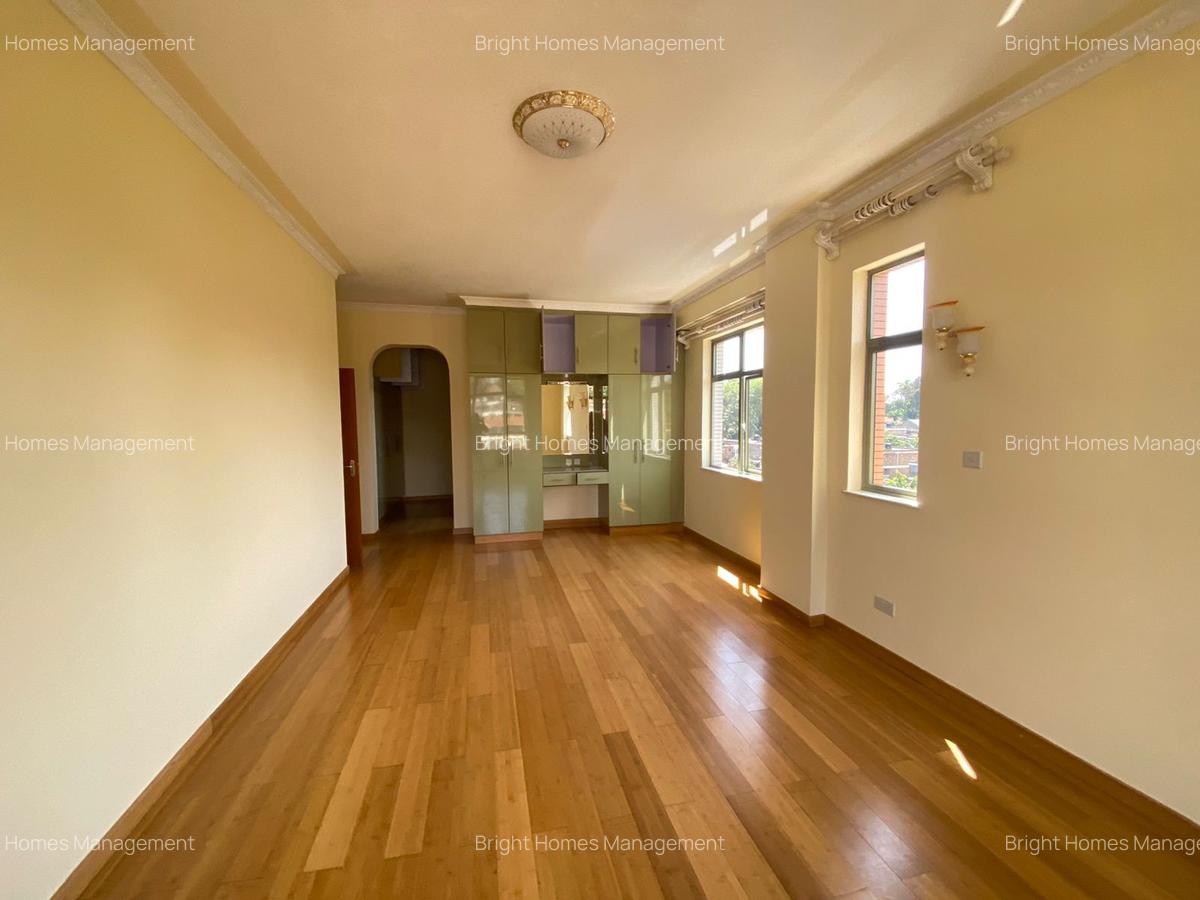 3 Bed Apartment with En Suite in Kilimani - 8