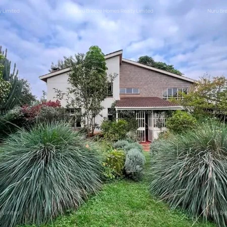 4 Bed Townhouse with En Suite in Gigiri - 1