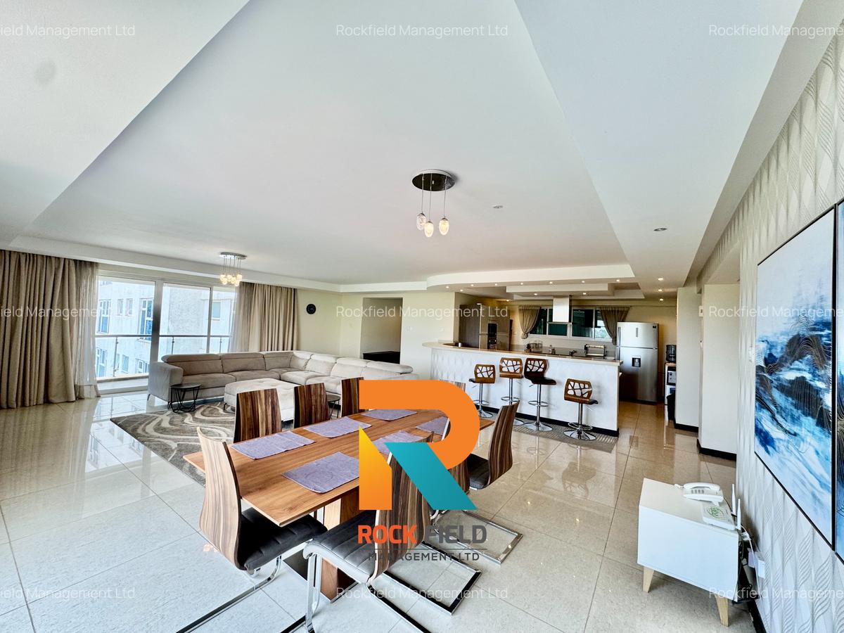 Furnished 3 Bed Apartment with En Suite in Riverside - 1