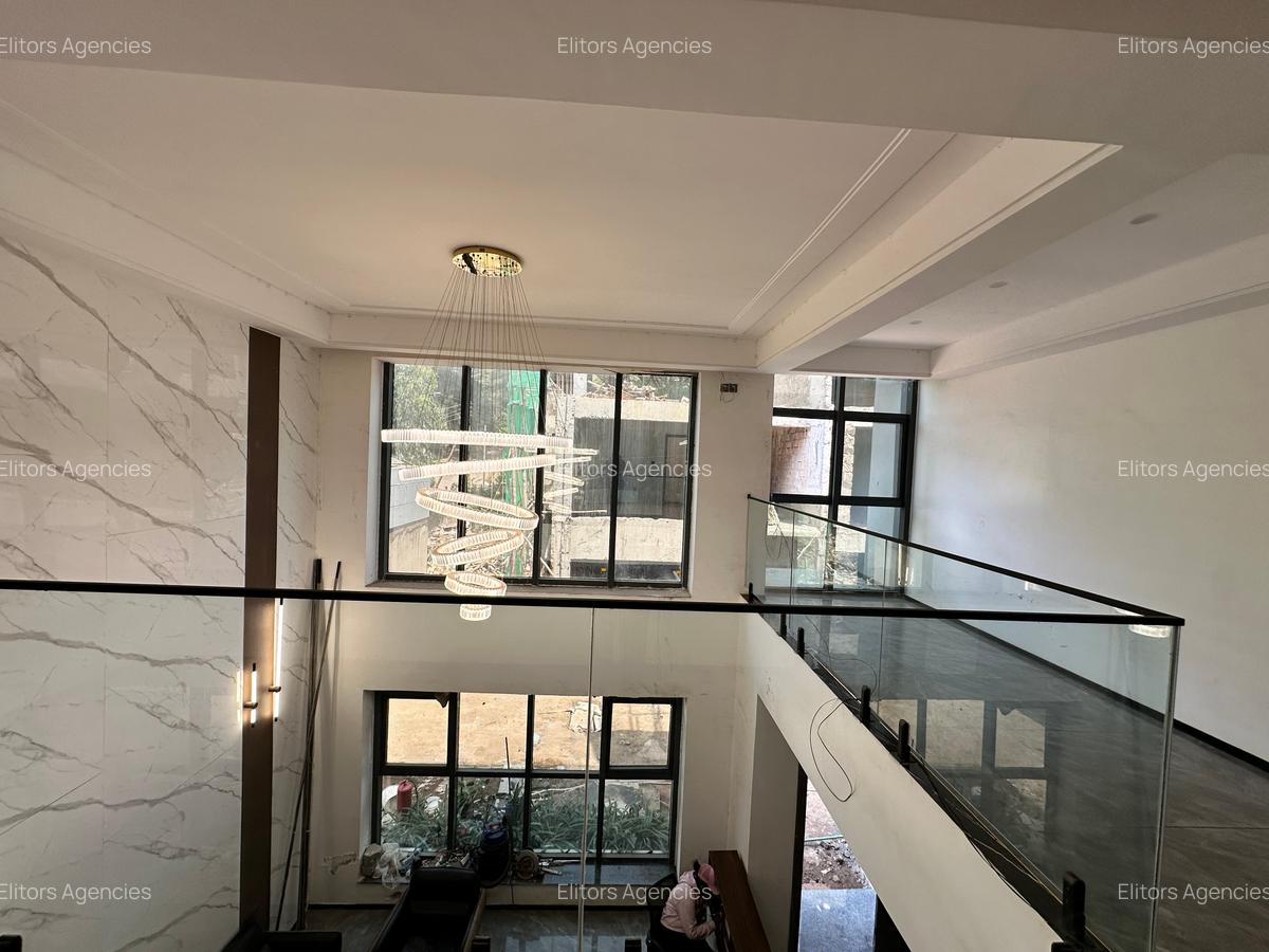 5 Bed Townhouse with En Suite at Chalbi Drive - 3