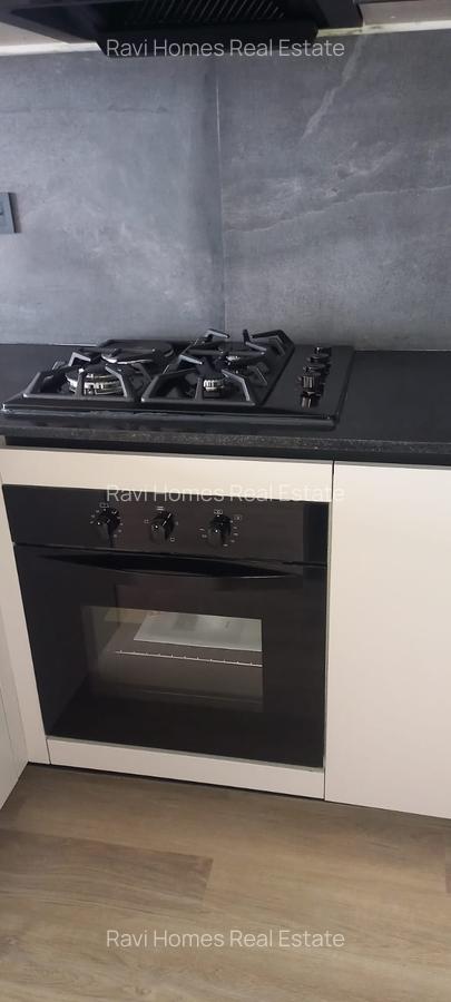 2 Bed Apartment with En Suite in Upper Hill - 15