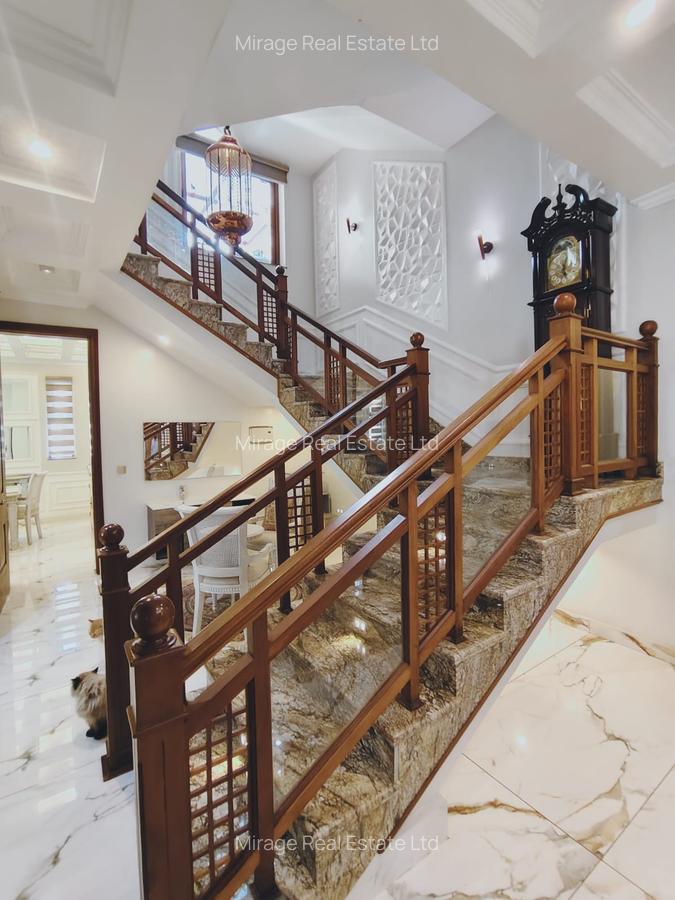6 Bed Villa with En Suite in Lavington - 19