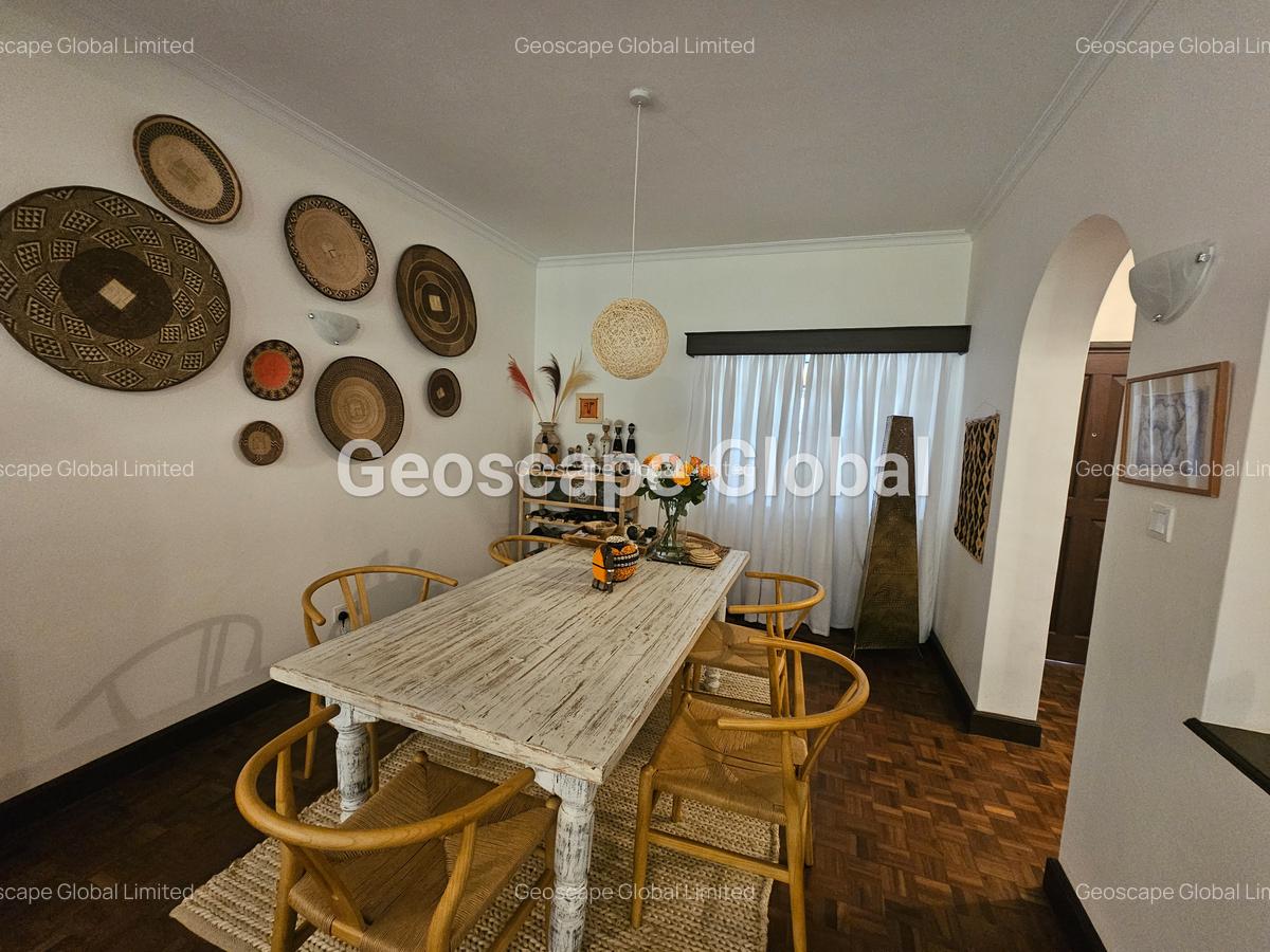 3 Bed Apartment with En Suite in Lavington - 10