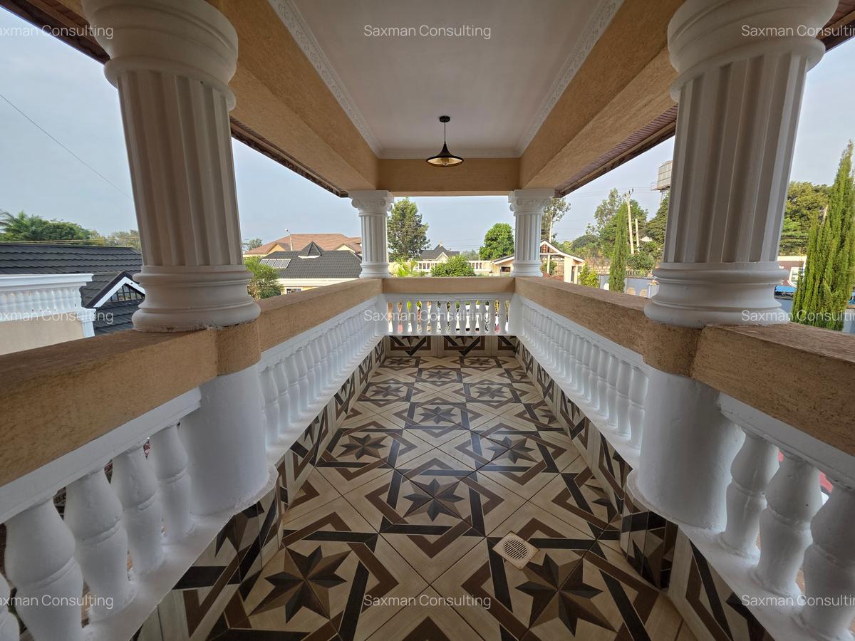 6 Bed House with En Suite in Runda - 12