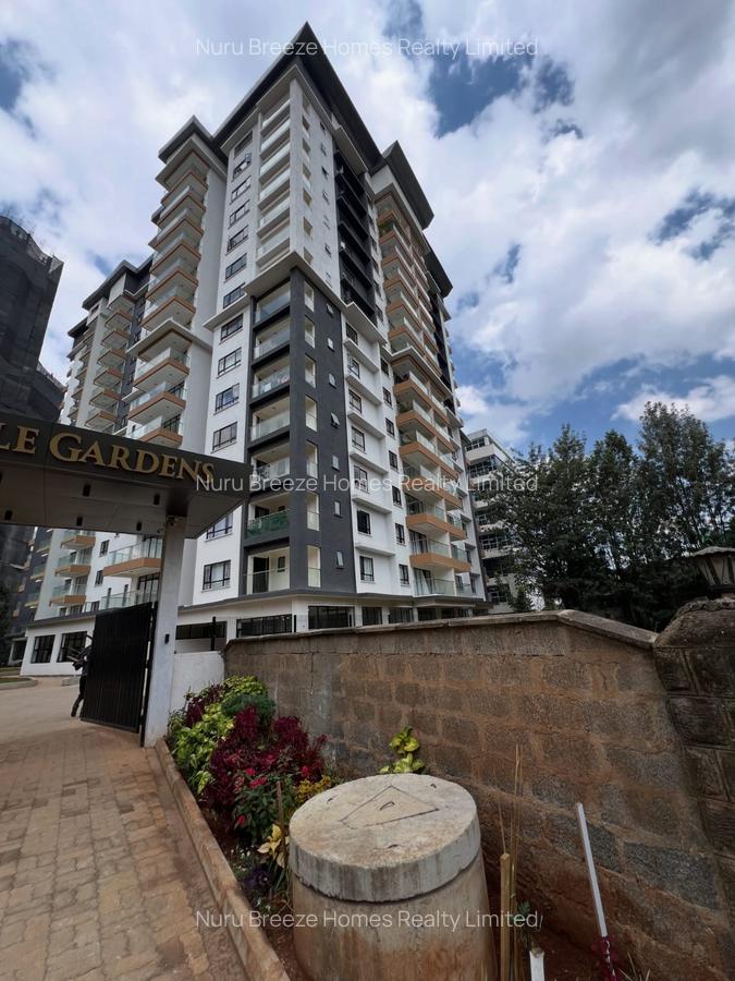 4 Bed Apartment with En Suite in General Mathenge - 1