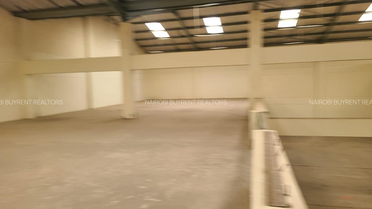 50,000 ft² Warehouse with Fibre Internet in Industrial Area - 6