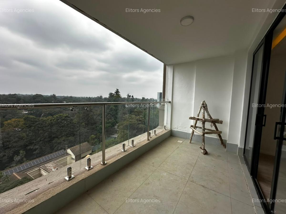 4 Bed Apartment with En Suite at 6Th Parklands Avenue - 1