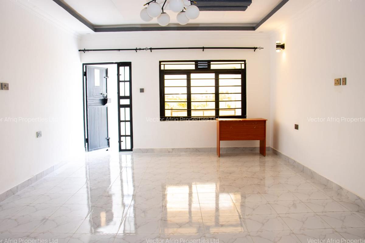 3 Bed House with En Suite at Yukos - 2