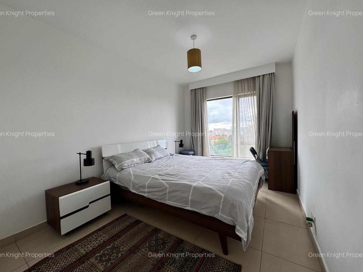 Serviced 1 Bed Apartment with En Suite in Lavington - 3