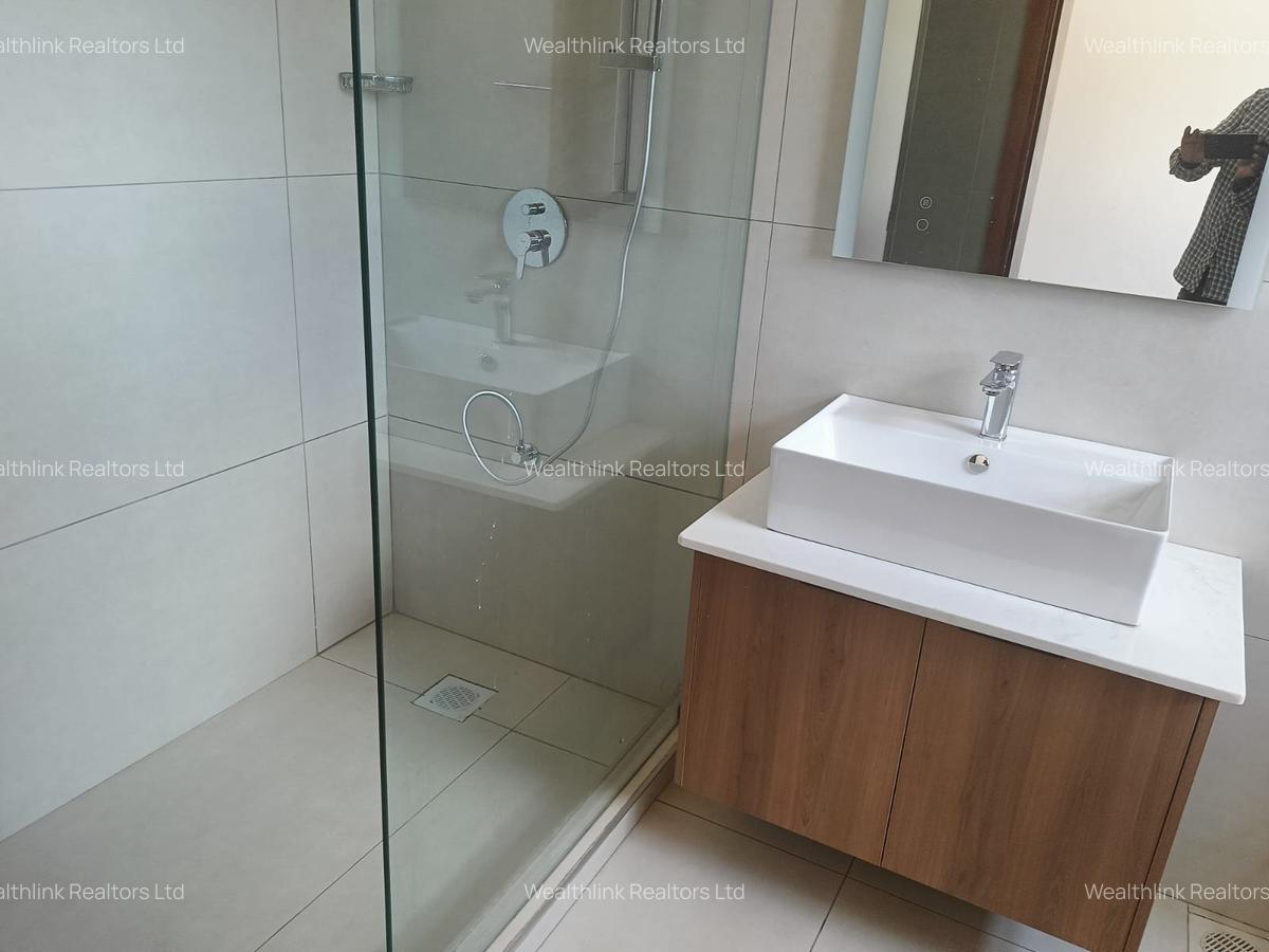 6 Bed Townhouse with En Suite at Kibagare - 7