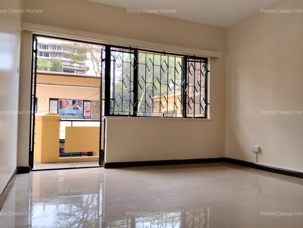 Commercial Property with Service Charge Included in Kilimani - 7