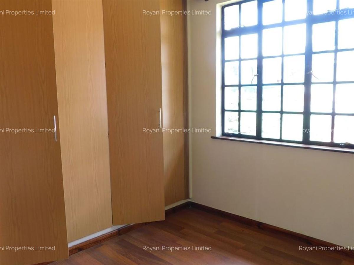3 Bed House with En Suite at Fourways Junction Estate - 16
