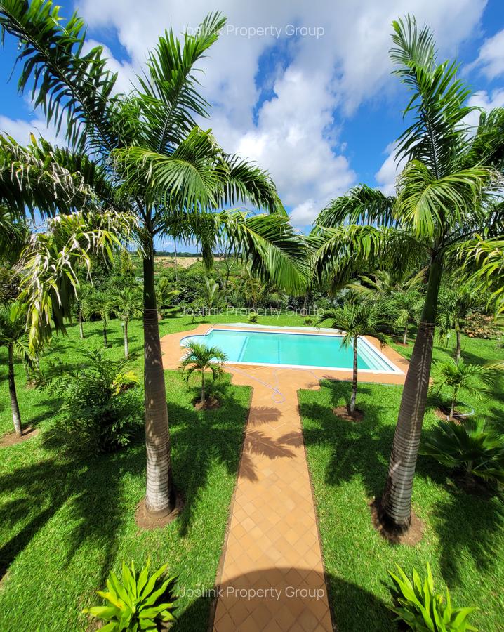 Serviced 4 Bed Apartment with En Suite in Nyali Area - 12