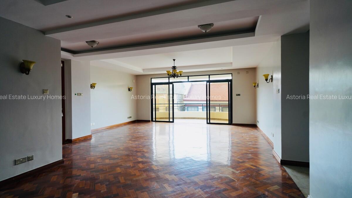 4 Bed Apartment with En Suite at 2026-535 - 1
