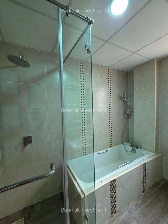 4 Bed Townhouse with En Suite at Lavington Green - 19