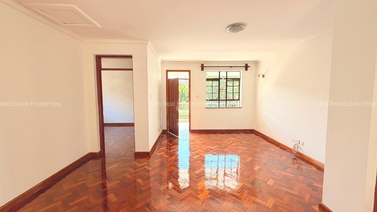5 Bed Townhouse with En Suite in Kitisuru - 3