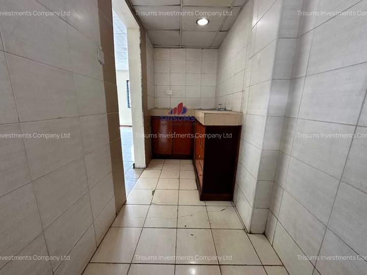 9,000 ft² Warehouse with Fibre Internet in Syokimau - 2