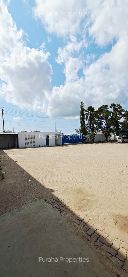 Warehouse with Backup Generator at Miritini - 2