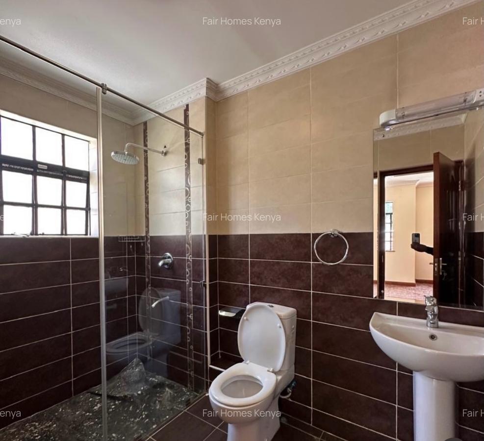 4 Bed Townhouse with En Suite at Chalbi Drive - 11