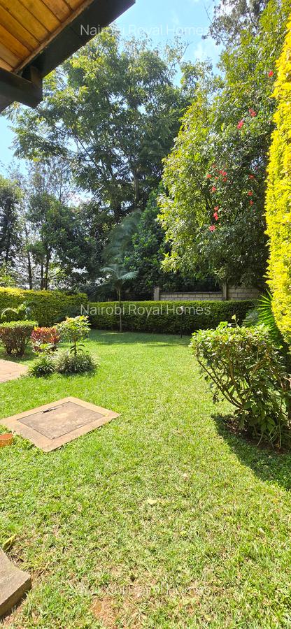 4 Bed Townhouse with En Suite at Off James Gichuru - 12