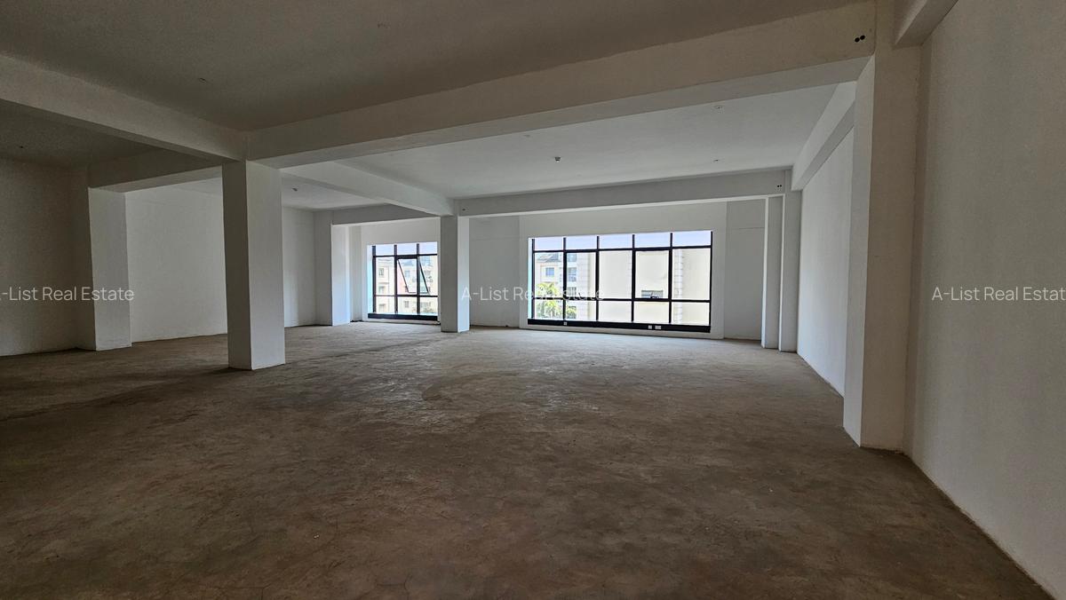 2,000 ft² Commercial Property with Backup Generator at Chaka Road - 1