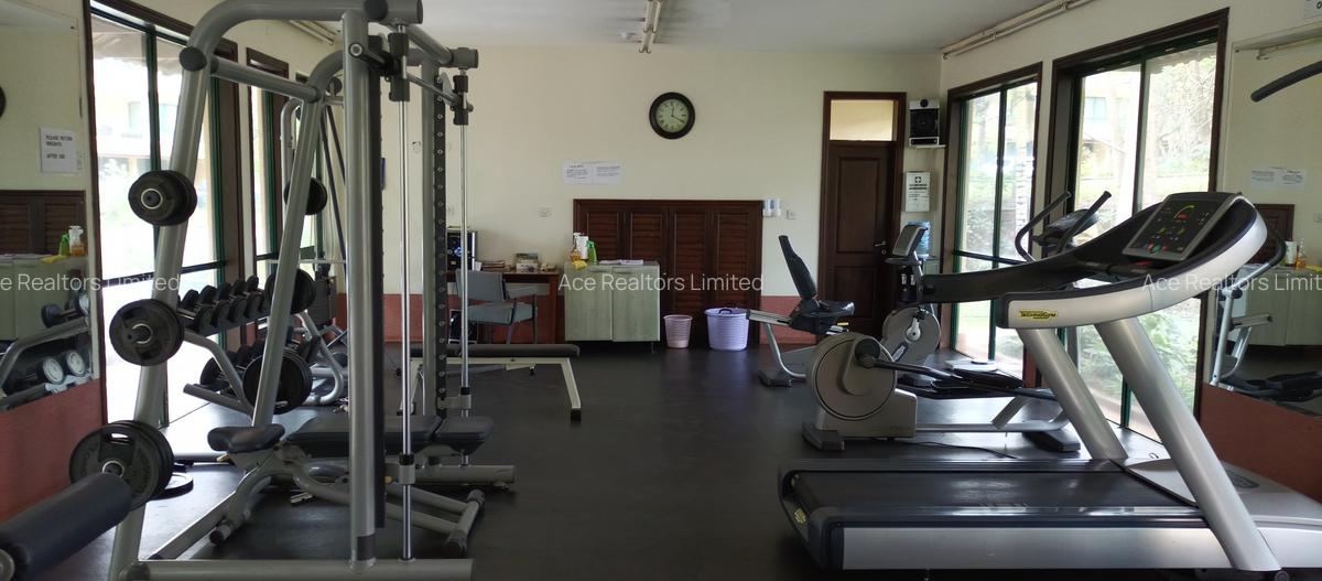 3 Bed Townhouse with En Suite at Grevellia Groove - 15