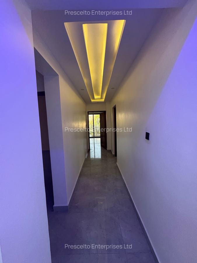 3 Bed Apartment with En Suite at Off Links Road - 3