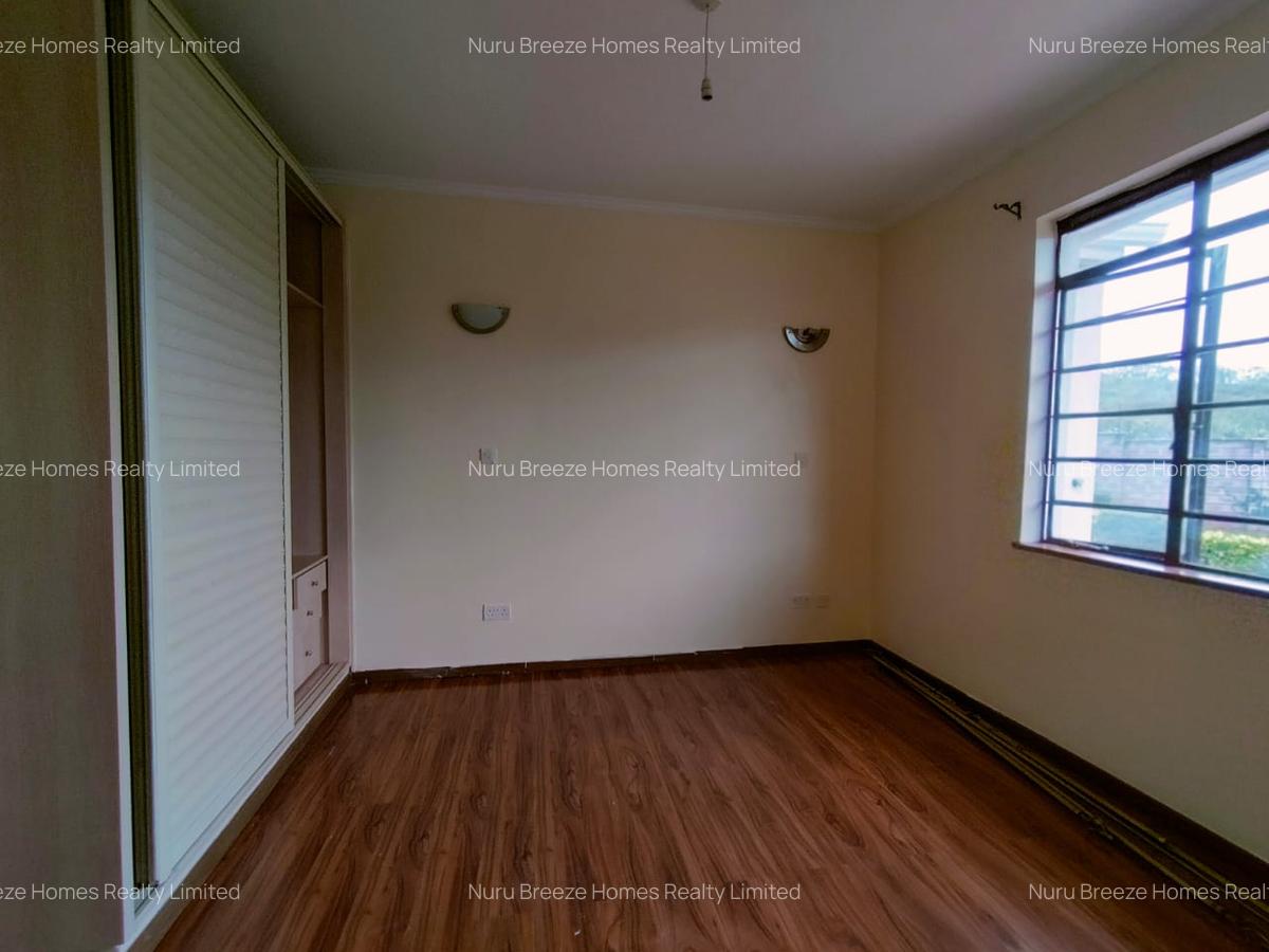 4 Bed Townhouse with En Suite in Kiambu Road - 17