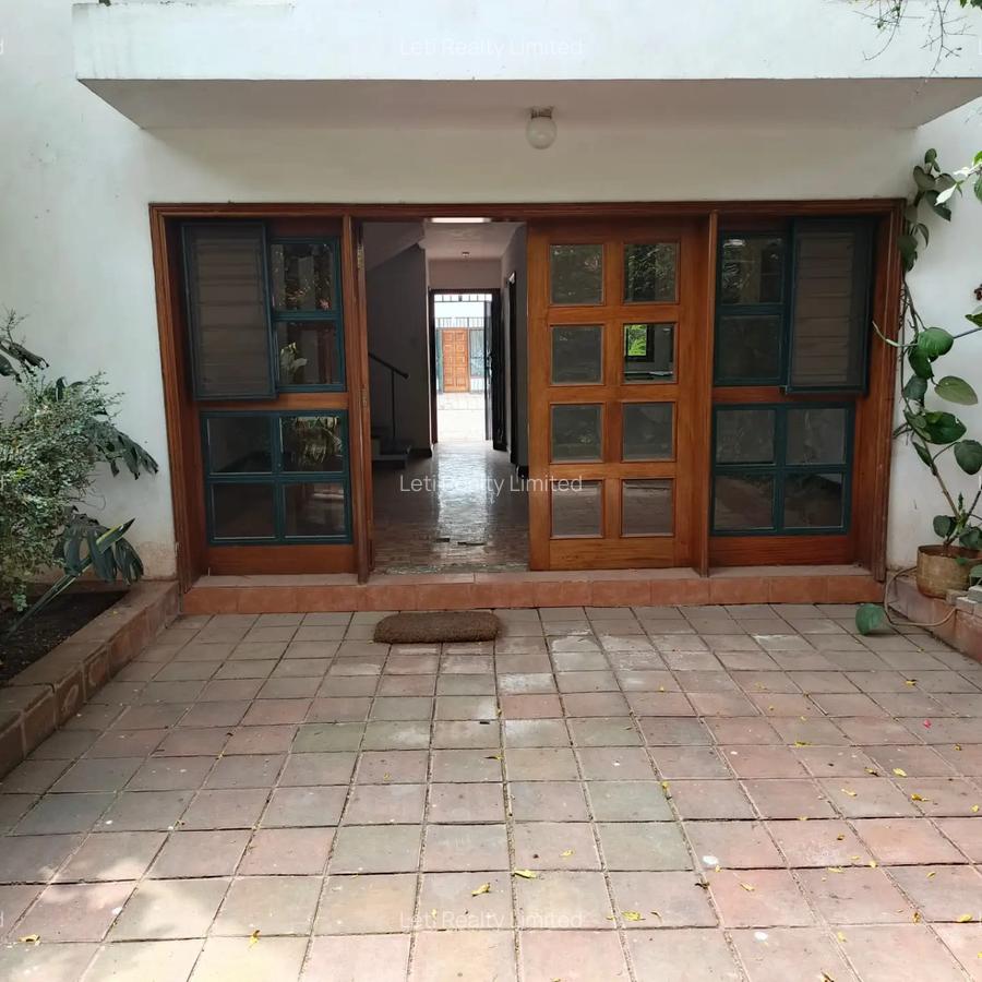 2 Bed Townhouse with En Suite in Kileleshwa - 4