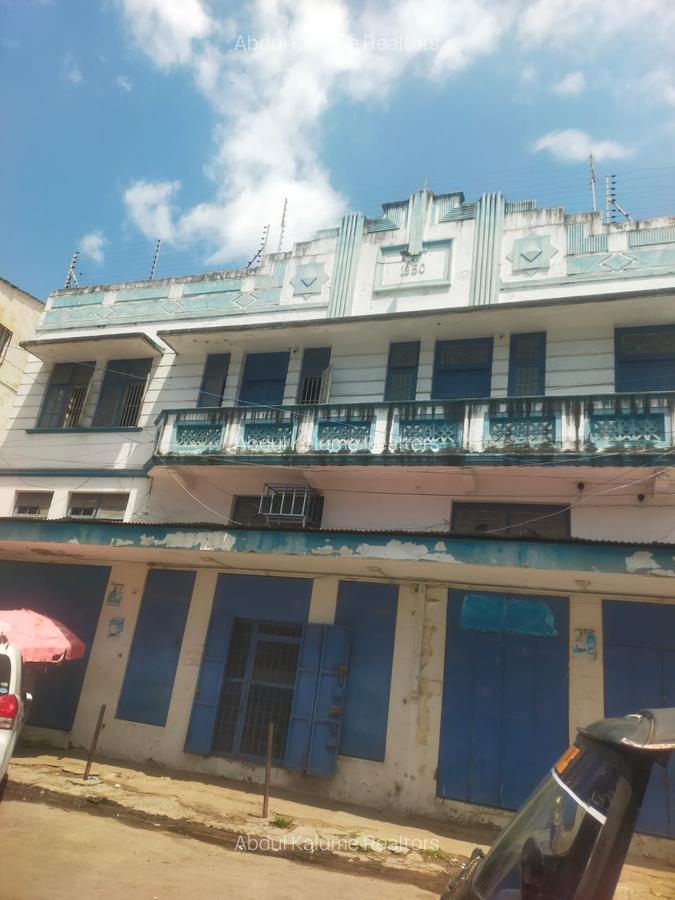 10 Bed House with En Suite at Mombasa - 7