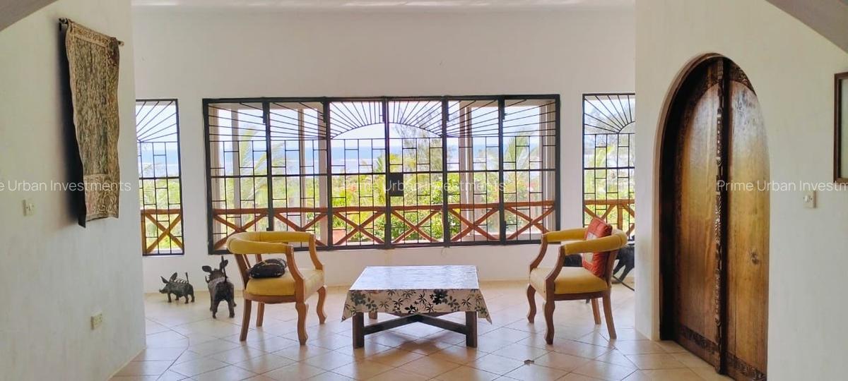 3 Bed House with En Suite in Watamu - 7