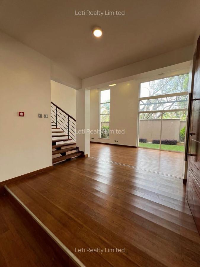 4 Bed Townhouse with En Suite in Lavington - 7