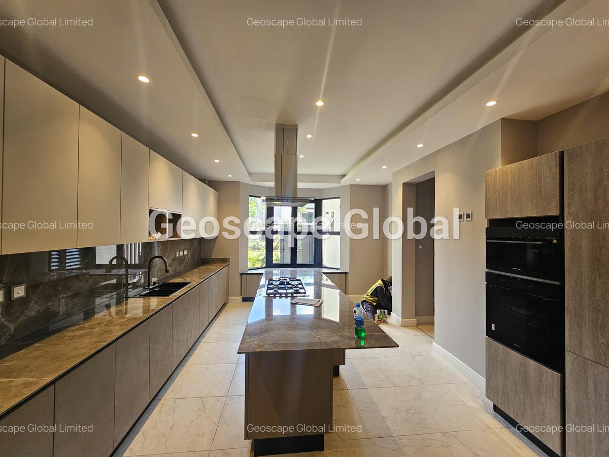 3 Bed Apartment with En Suite in Runda - 12