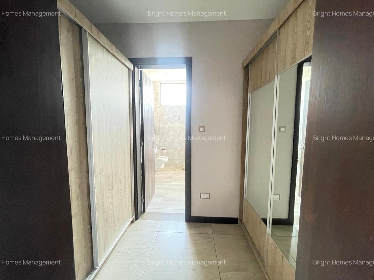 3 Bed Apartment with En Suite in Westlands Area - 11