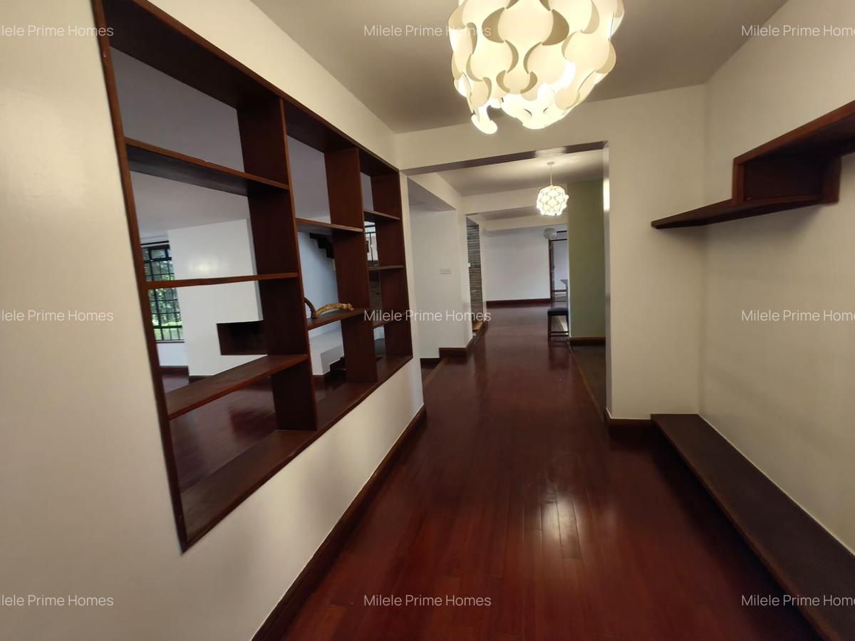 4 Bed Villa with En Suite at Kitisuru - 16
