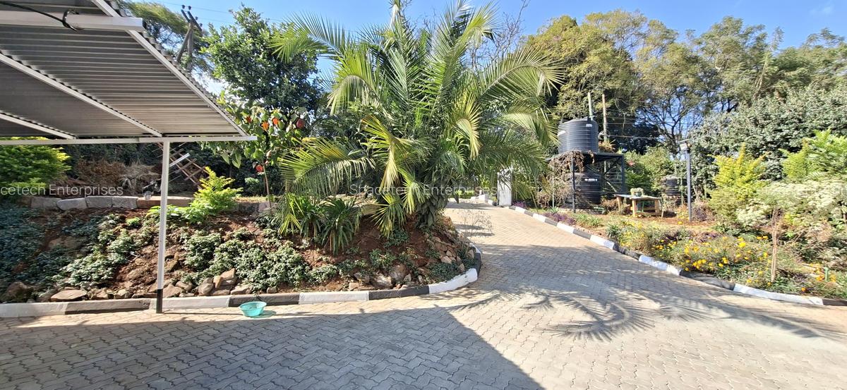 4 Bed House with En Suite in Loresho - 3