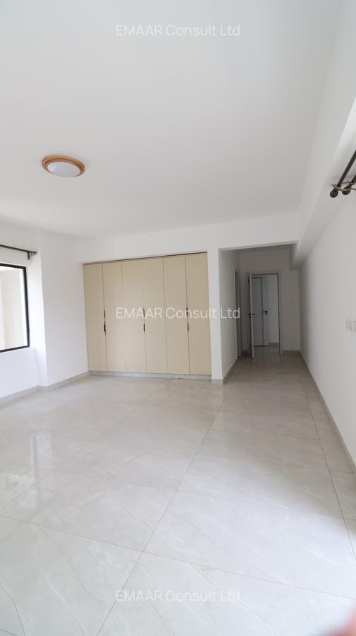 Serviced 3 Bed Apartment with En Suite in General Mathenge - 6