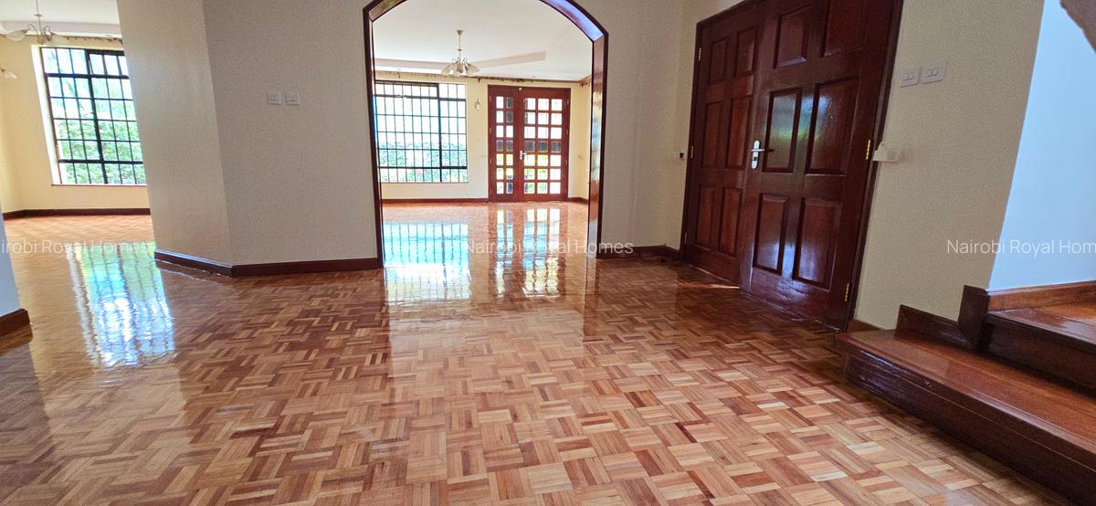 4 Bed Townhouse with En Suite at Convent Drive - 15